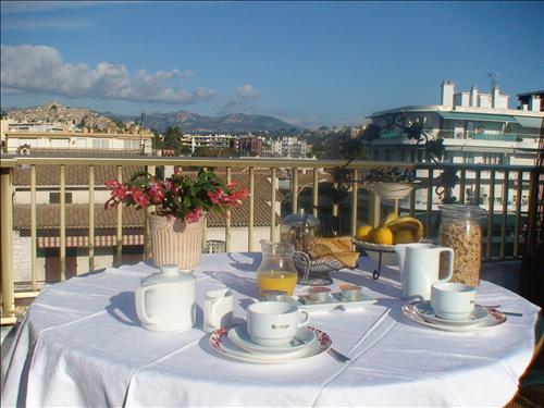Hôtel Brasilia- Esprit Vintage Cagnes-sur-Mer Exterior foto